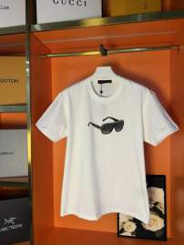 Picture of Louis Vuitton T Shirts Short _SKULVXS-Llzytx00906962